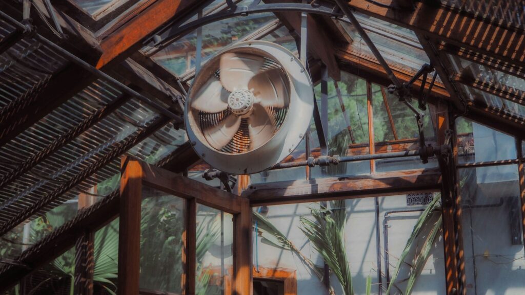 solar power fans for greenhouse